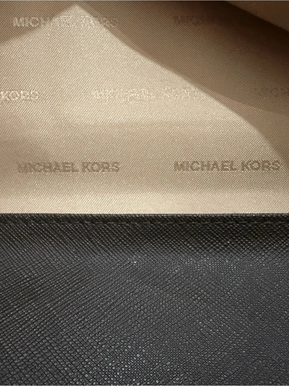 Michael Kors Men’s Card Holder ID Window in Dark Brown with Beige Insert